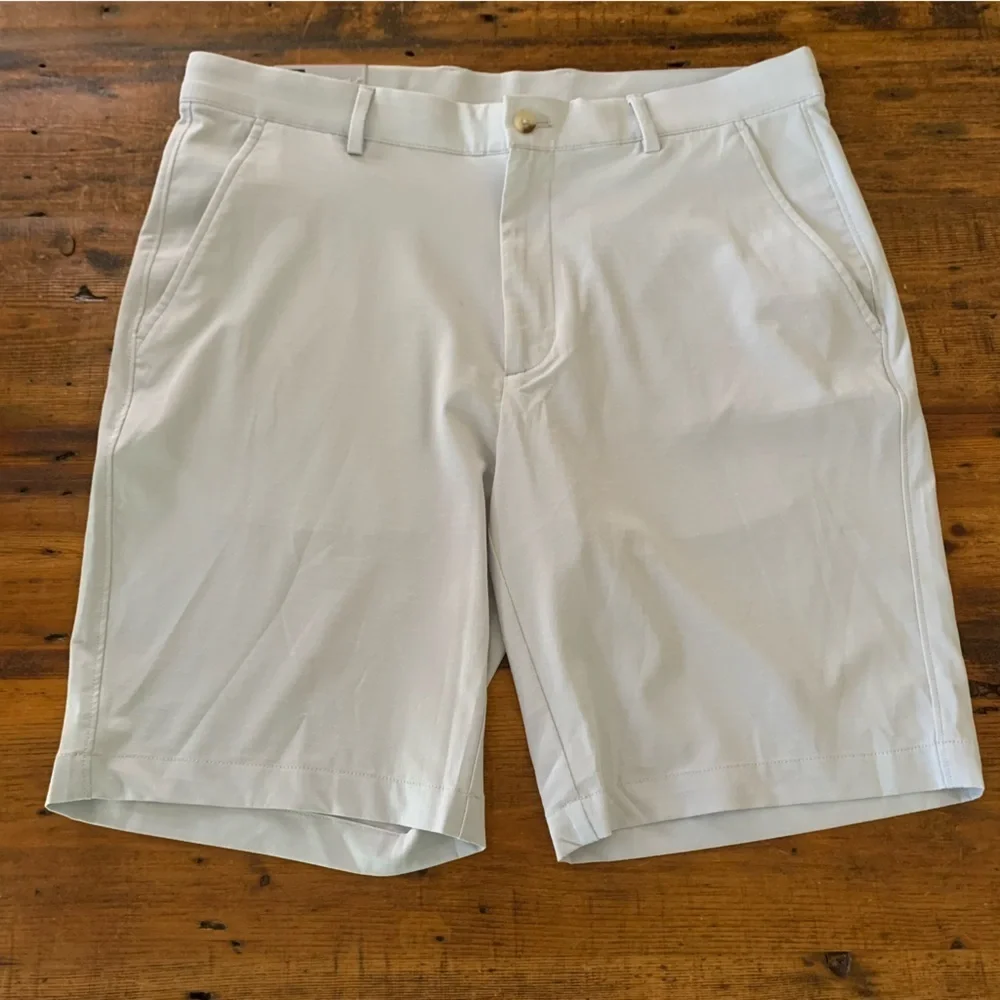Greg Norman Light Gray Lightweight Stretch Golf Performance Shorts Sz 34